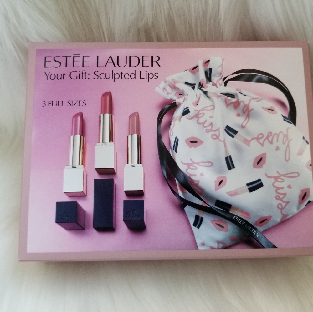 Estee Lauder NWT Sculpted Lips Full Size Lipsticks